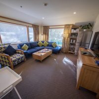 the-classic-villa-super-deluxe-suite-shelley-room-15-suite-meeting